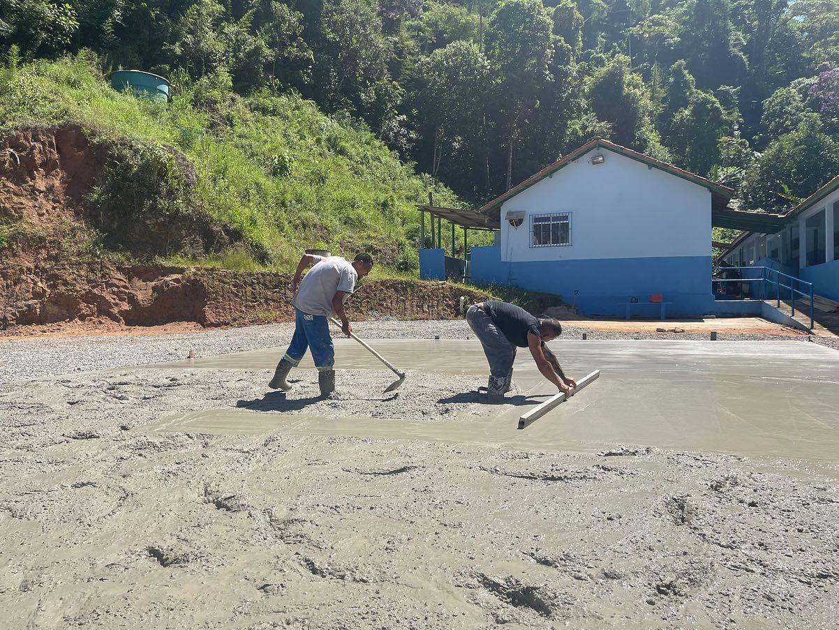 Reforma na Creche Municipal Antônio Maurício estão avançando.