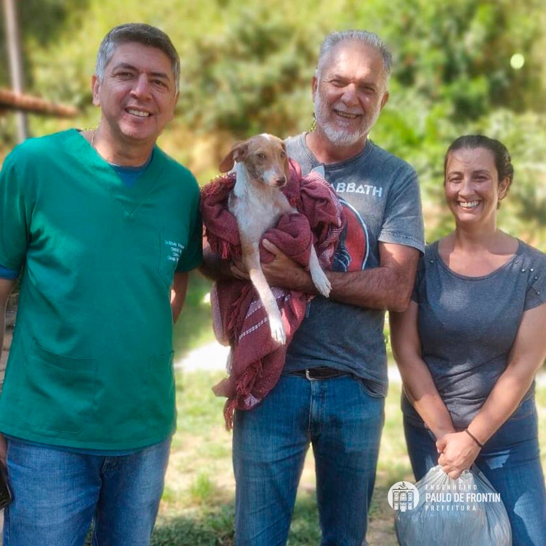 Secretário Municipal de Agricultura faz visita ao Canil Municipal e fica satisfeito com o trabalho realizado pelo coordenadores.