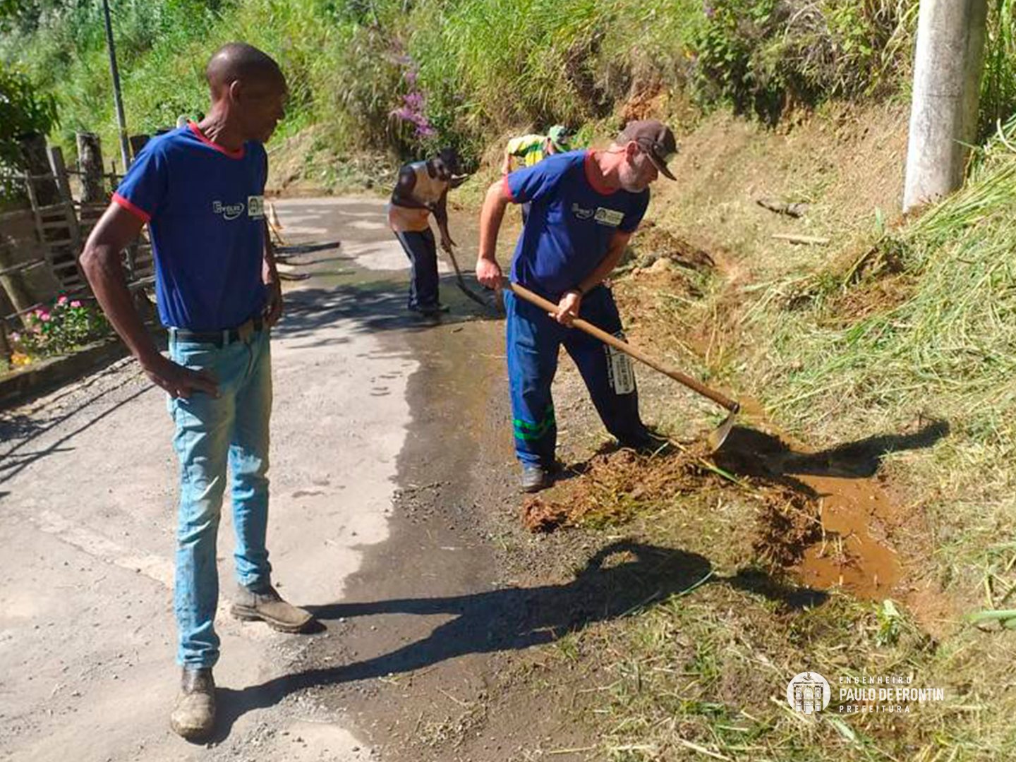 Limpeza Urbana realiza serviços no bairro de Palmas.