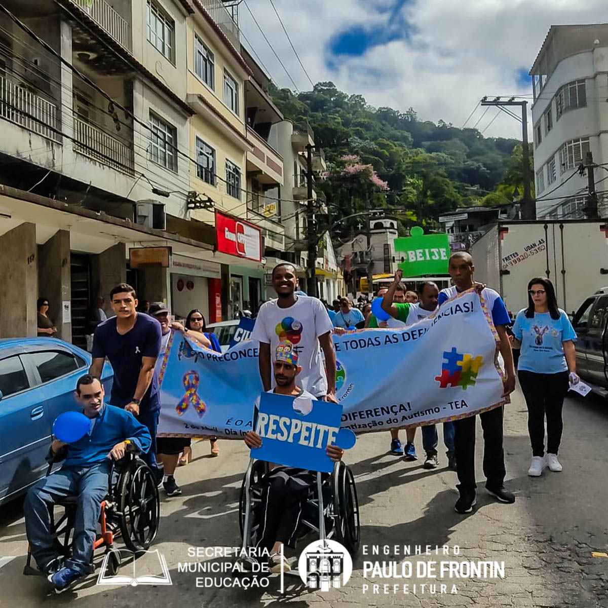 Aconteceu na manhã desta terça-feira (04) a Caminhada de Conscientização pelo Dia Mundial do Espectro Autista, promovida pela Secretaria Municipal de Educação.